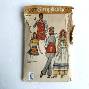 Vtg 70s Simplicity Sewing Pattern 5097 Unisex Full Half Aprons One Size *READ*